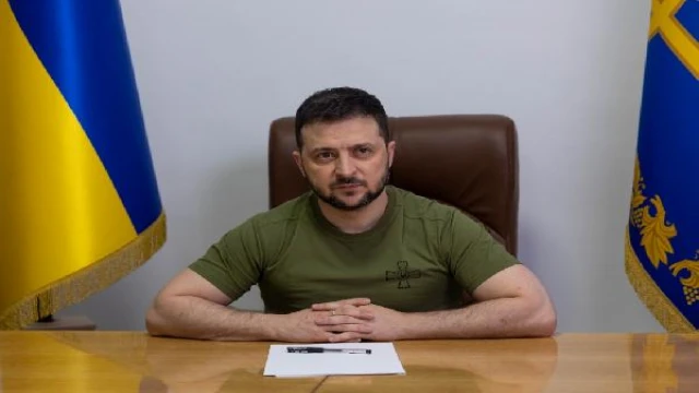 Zelenski: Rus birlikleri ülkenin doğusunda taarruza hazırlanıyor