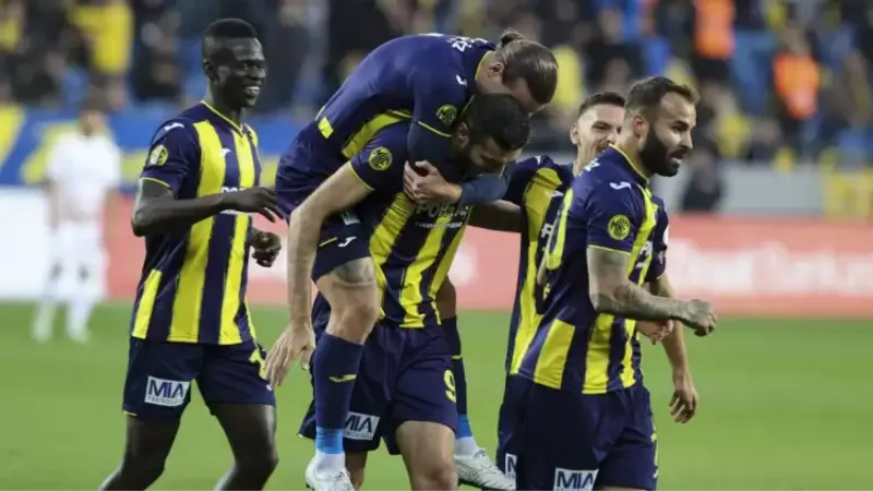 Ziraat Türkiye Kupası: MKE Ankaragücü: 6 - Amed Sportif: 2