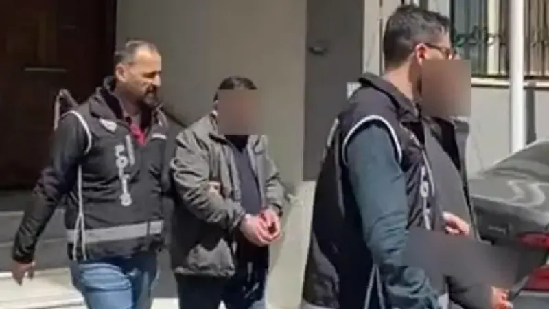 İzmir'de tefeci operasyonunda 3 tutuklama